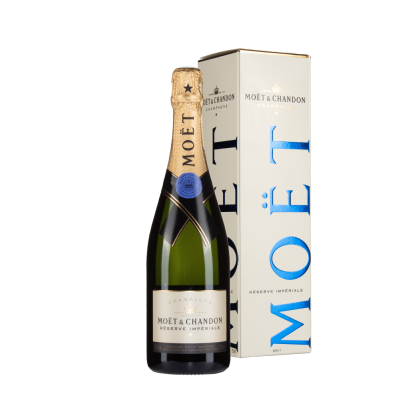 Bottiglia di Moet et Chandon Reserve Imperial con astuccio
