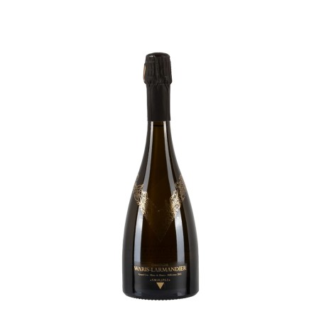 Bottiglia di Waris Larmadier V.M.H.J.P.L.I. 100% Chardonnay Grand Cru