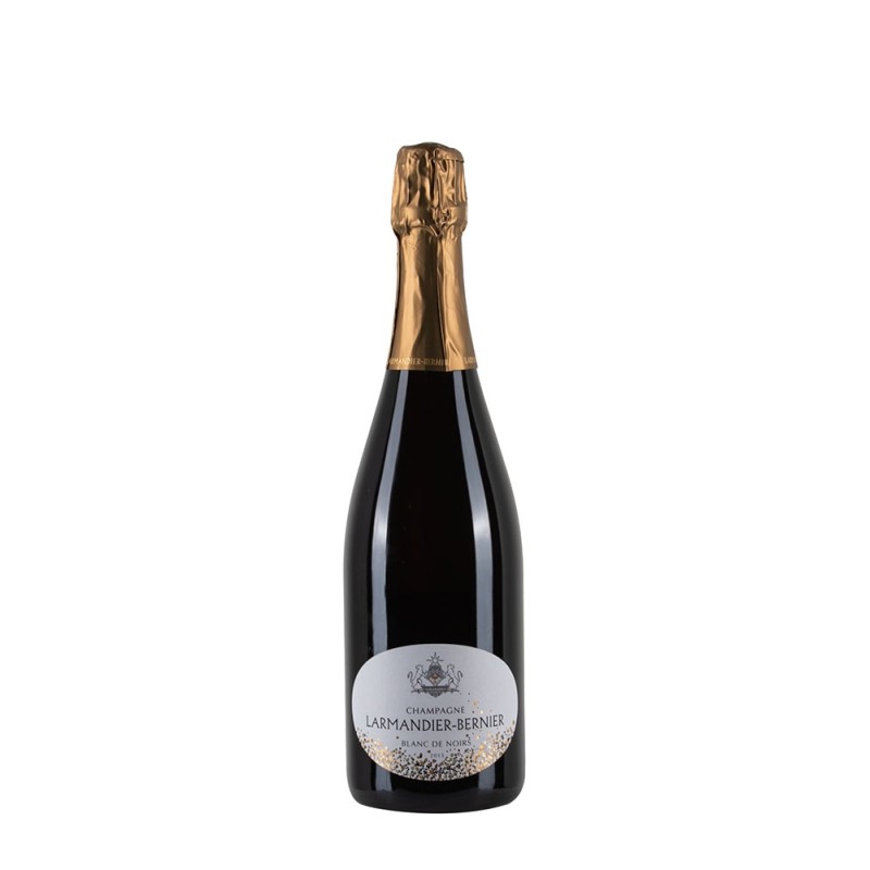 Bottiglia di Larmandier Bernier Blanc De Noir Annata 2015 Bottiglia di Larmandier Bernier Blanc De Noir Annata 2015