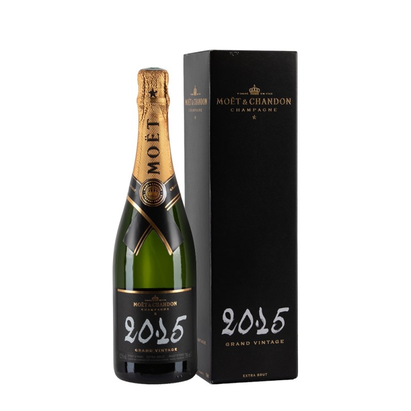 Bottiglia di Champagne Moet & Chandon Grand Vintage Annata 2015 Con Astuccio Bottiglia di Champagne Moet & Chandon Grand Vintage Annata 2015 Con Astuccio