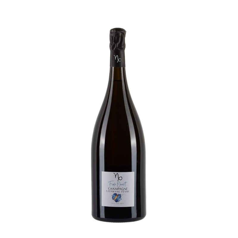 Magnum di Champagne Stéphane Fèvre Fiole Ouest, 100% Pinot Noir Biologico, Non filtrato. Magnum di Champagne Stéphane Fèvre Fiole Ouest, 100% Pinot Noir Biologico, Non filtrato.