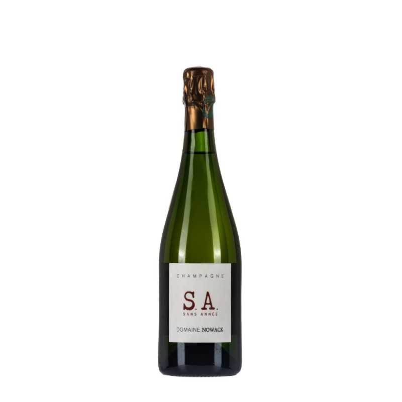 Bottiglia di champagne Domaine Nowack Assemblage S.A. da 0.75l Bottiglia di champagne Domaine Nowack Assemblage S.A. da 0.75l
