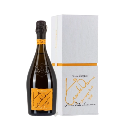 Veuve Clicquot La Grande Dame 2018 | Simon Porte Jacquemus Gift Box